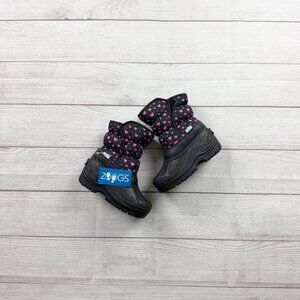 NWT Zoogs Heart Print Snow Boots